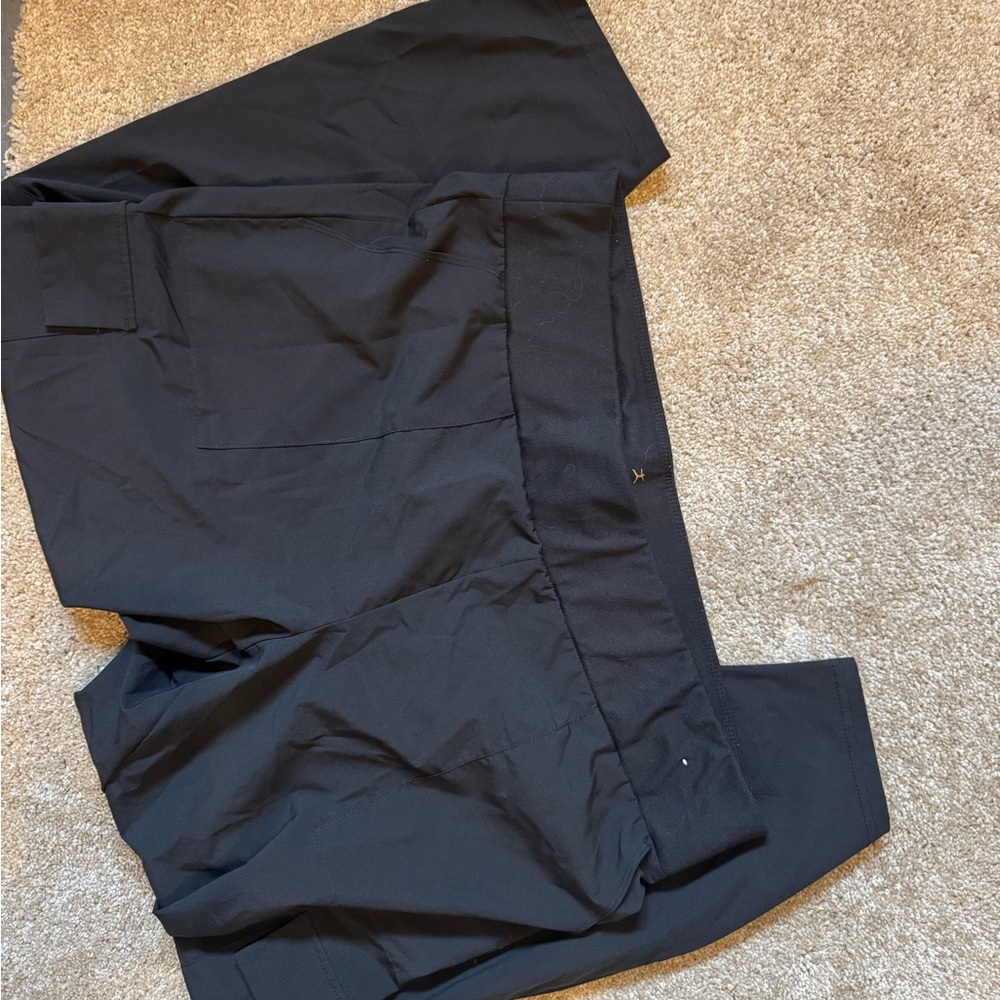 Danskin Women's Black Cargo Pants